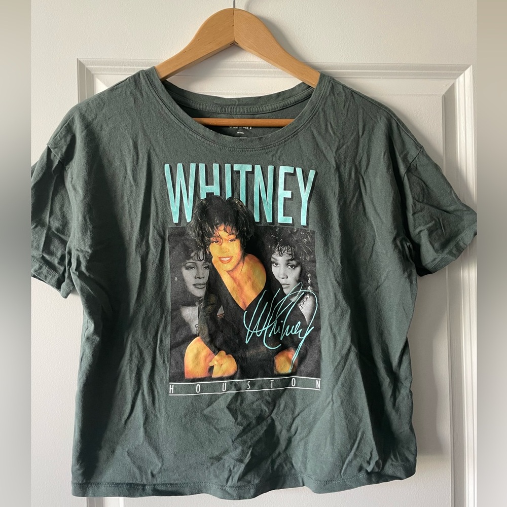 Old Navy Whitney Houston Cropped Graphic T-shirt